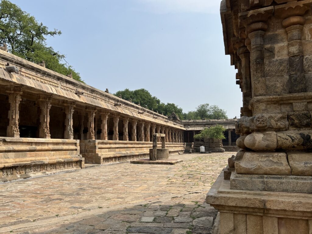The corridors on the outer walls of the Chola Airavateshwar temple complex