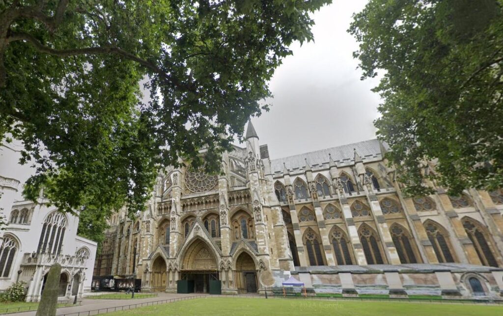 A Google Maps view of the western extension of Westminster Abbey today.